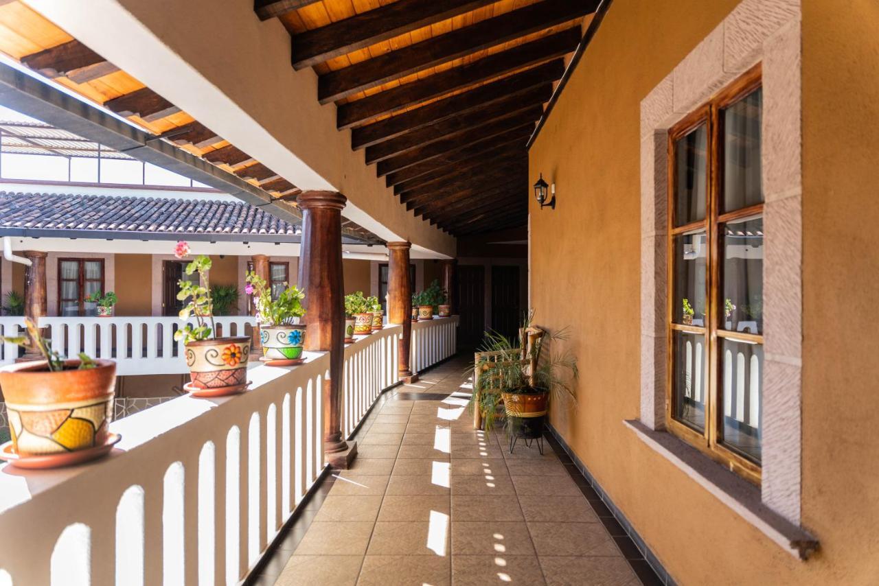 Casa Graciela Hotel Patzcuaro Bagian luar foto