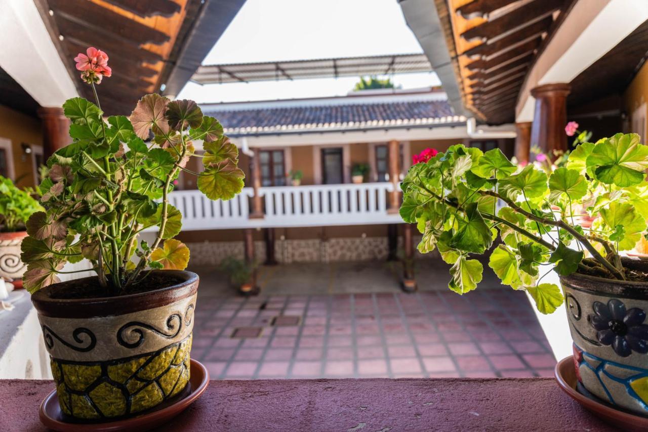 Casa Graciela Hotel Patzcuaro Bagian luar foto